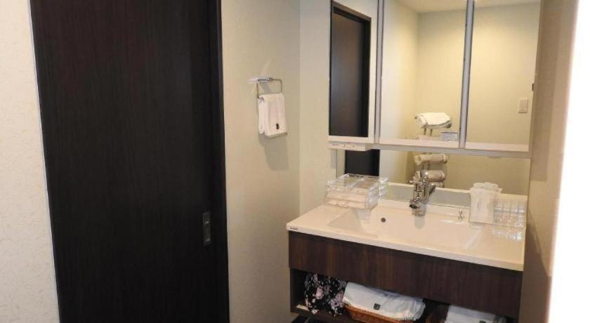 Hotel Bougainvillea Minowa Tokyo Dış mekan fotoğraf